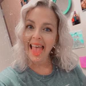 Meet your Posher, Christine